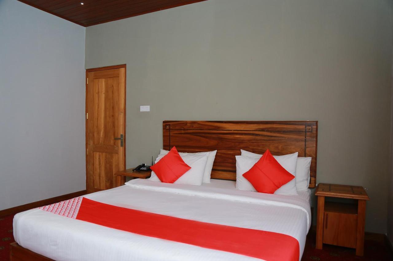 Oyo 278 Hotel Rivelka Kundasale Szoba fotó
