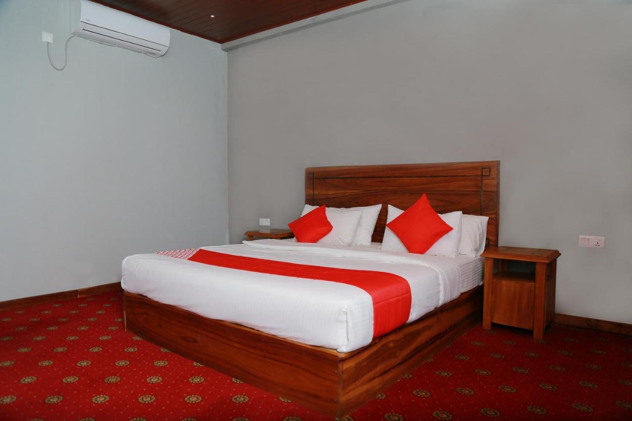 Oyo 278 Hotel Rivelka Kundasale Kültér fotó