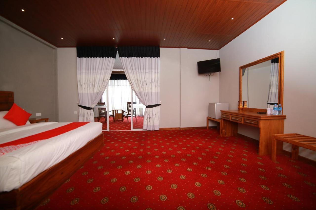Oyo 278 Hotel Rivelka Kundasale Kültér fotó